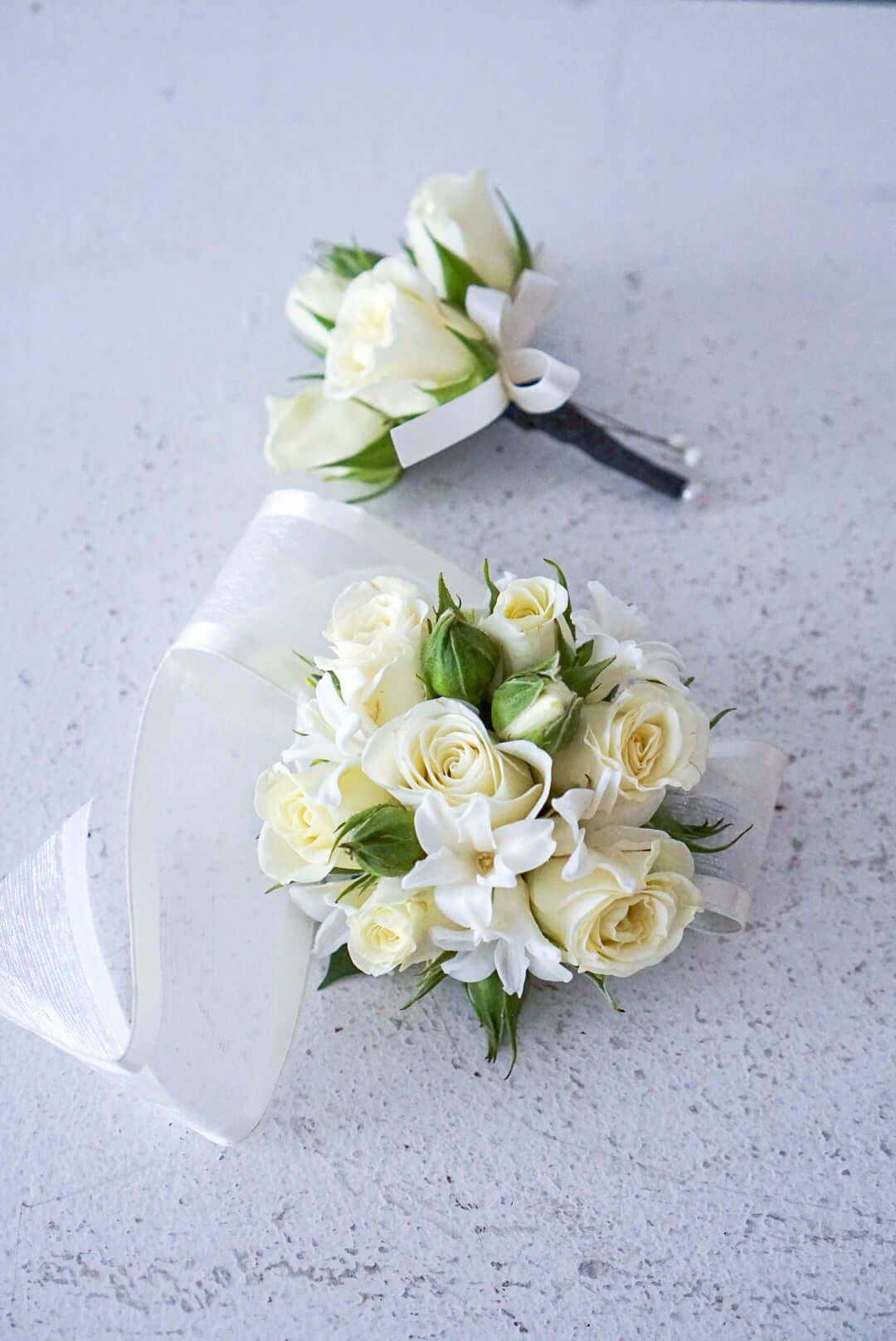 The Flower Nook a Toronto Florist using premium flowers that are professionally arranged, hand-delivered throughout Toronto and GTA
