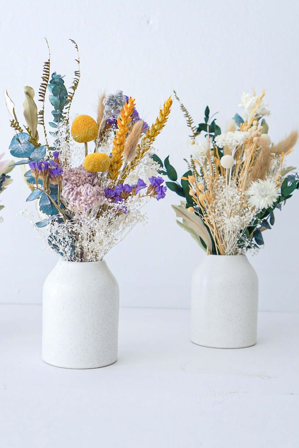 The Flower Nook a Toronto Florist using premium flowers that are professionally arranged, hand-delivered throughout Toronto and GTA