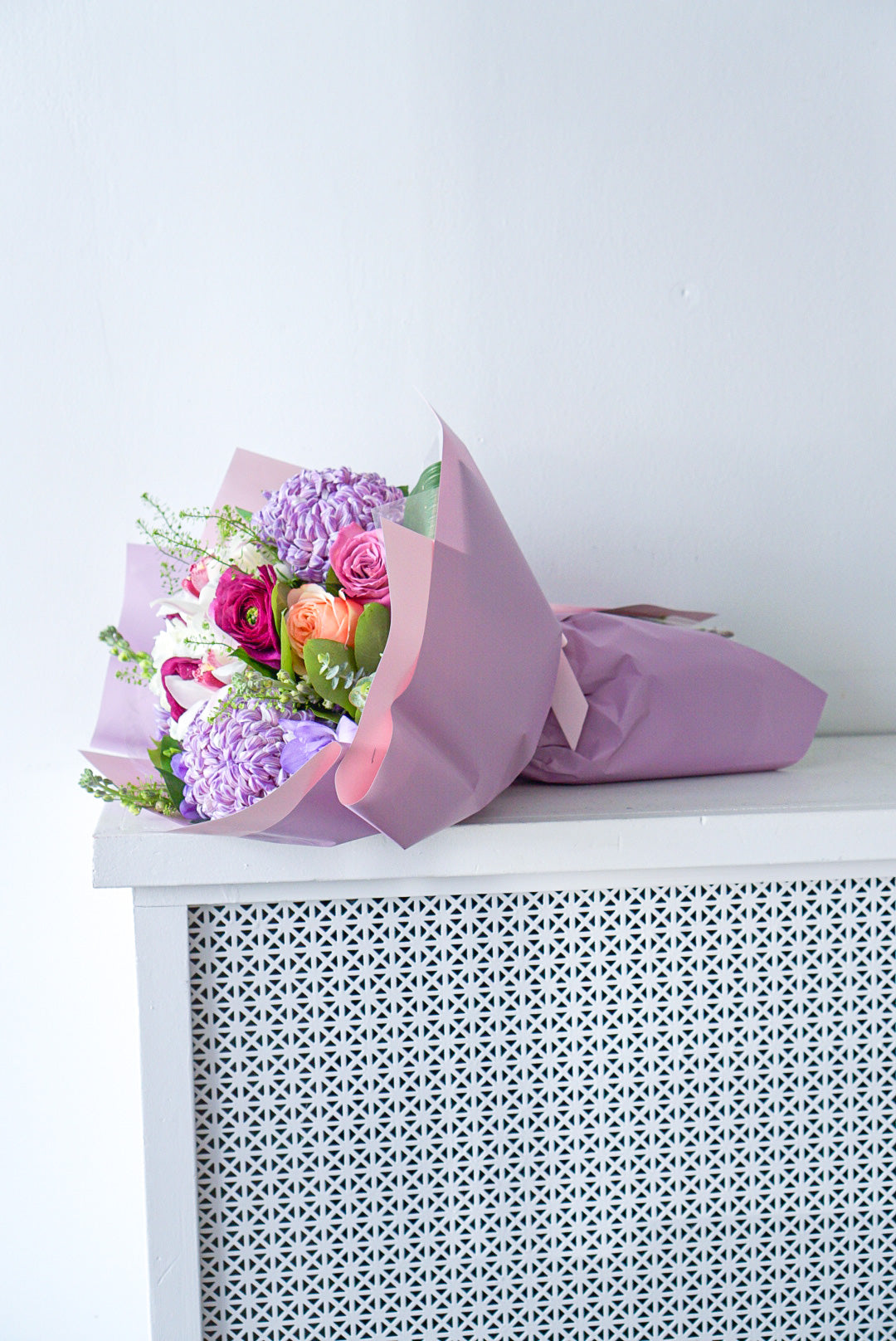 PURPLE HAZE Hand-tied bouquet