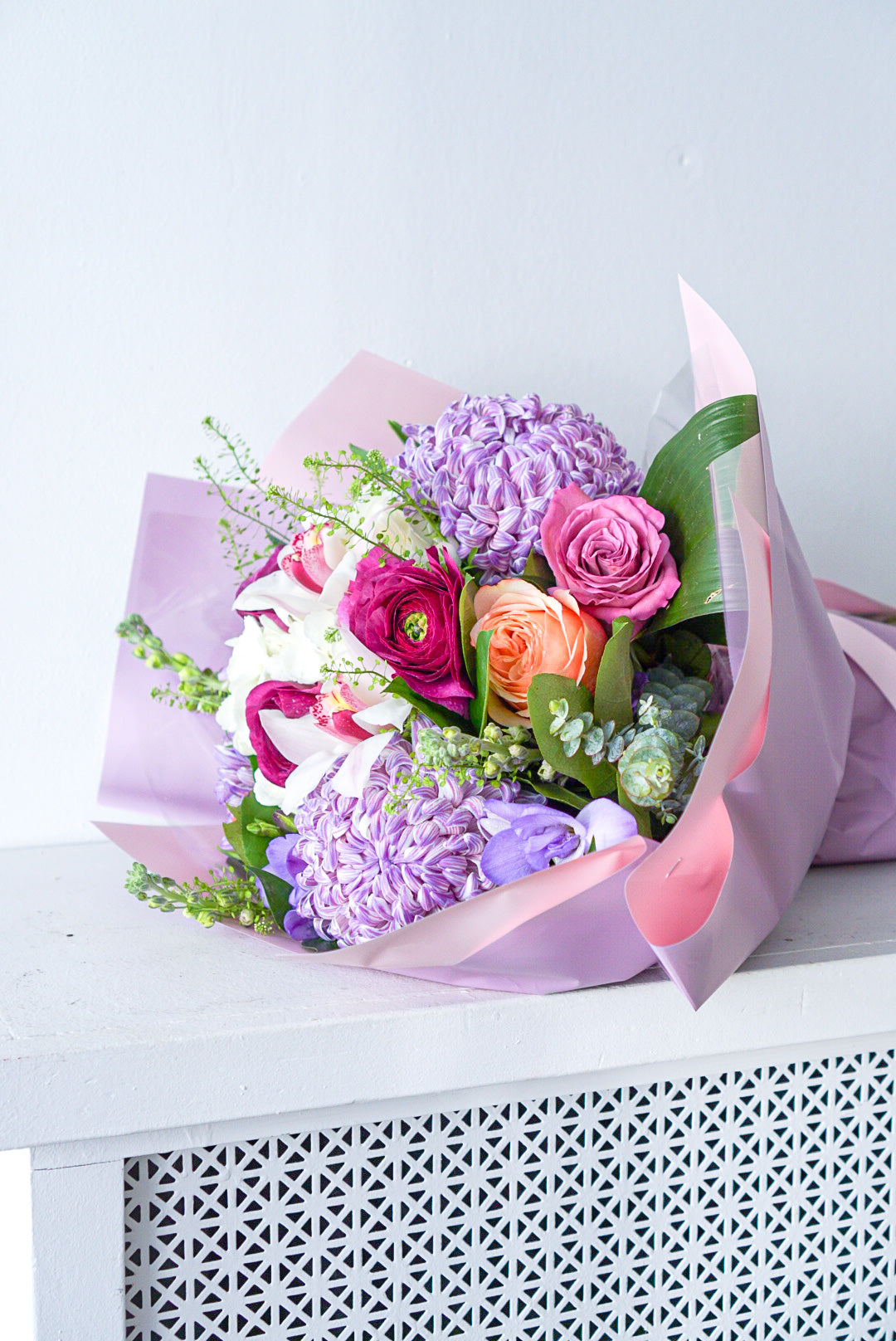 PURPLE HAZE Hand-tied bouquet