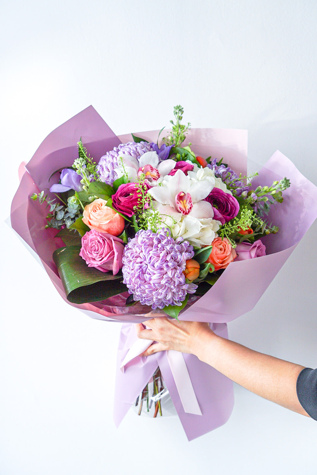 PURPLE HAZE Hand-tied bouquet
