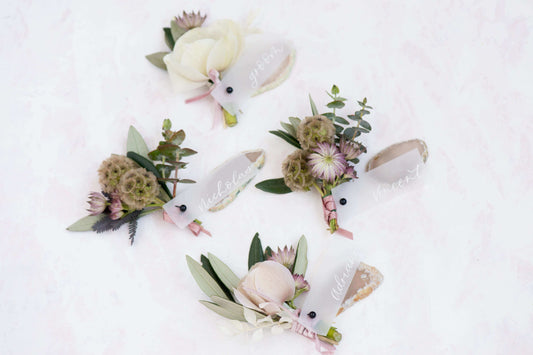 The Flower Nook a Toronto Florist using premium flowers that are professionally arranged, hand-delivered throughout Toronto and GTA