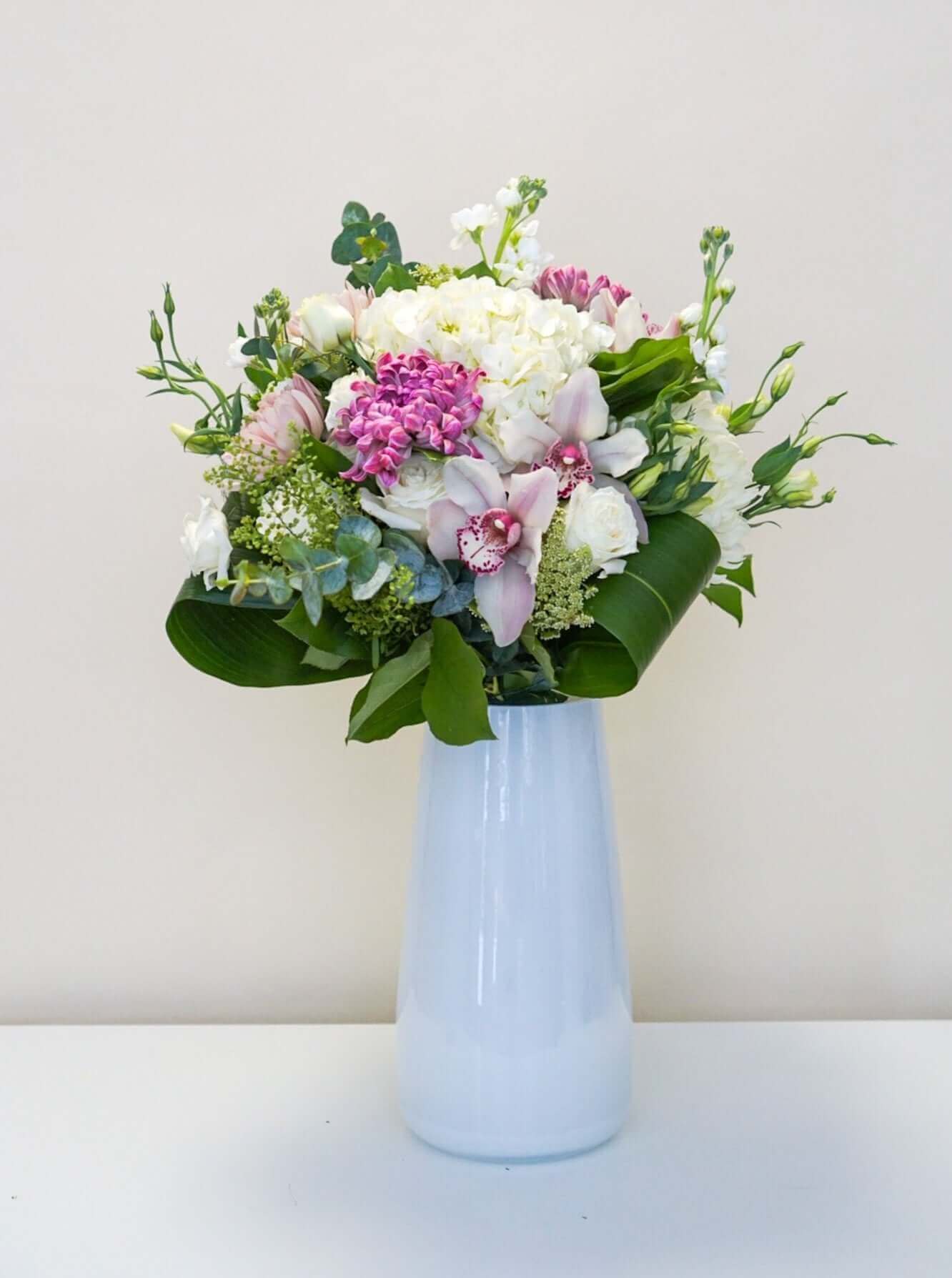 The Flower Nook a Toronto Florist using premium flowers that are professionally arranged, hand-delivered throughout Toronto and GTA