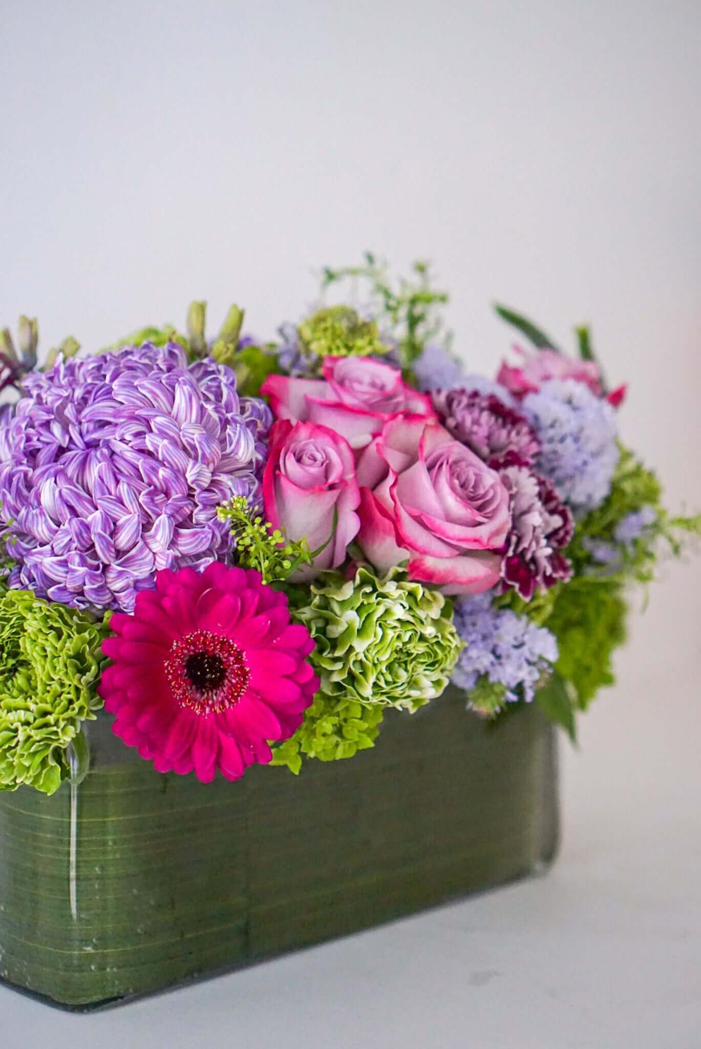 The Flower Nook a Toronto Florist using premium flowers that are professionally arranged, hand-delivered throughout Toronto and GTA