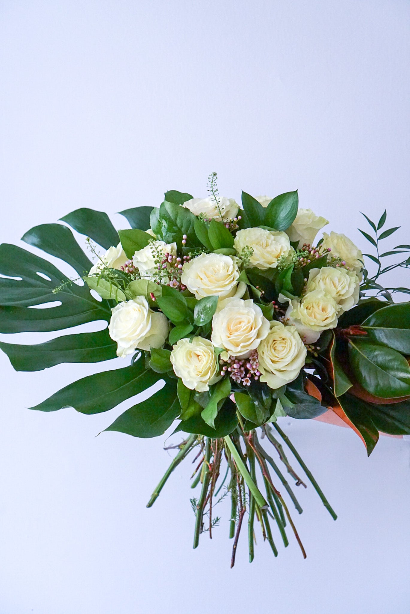 The Flower Nook a Toronto Florist using premium flowers that are professionally arranged, hand-delivered throughout Toronto and GTA