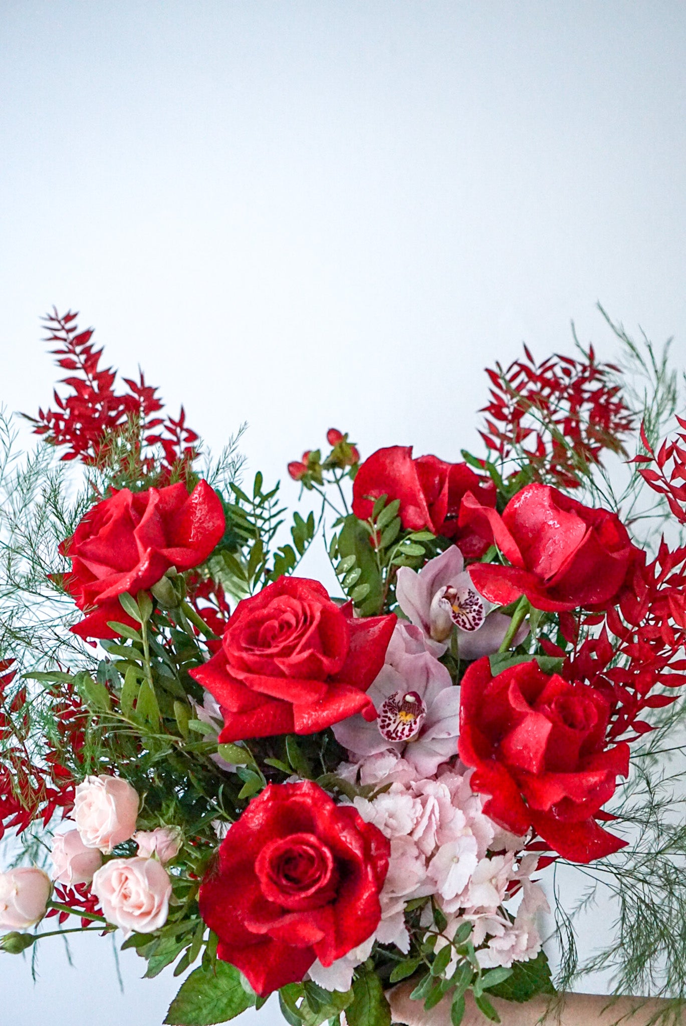 The Flower Nook a Toronto Florist using premium flowers that are professionally arranged, hand-delivered throughout Toronto and GTA