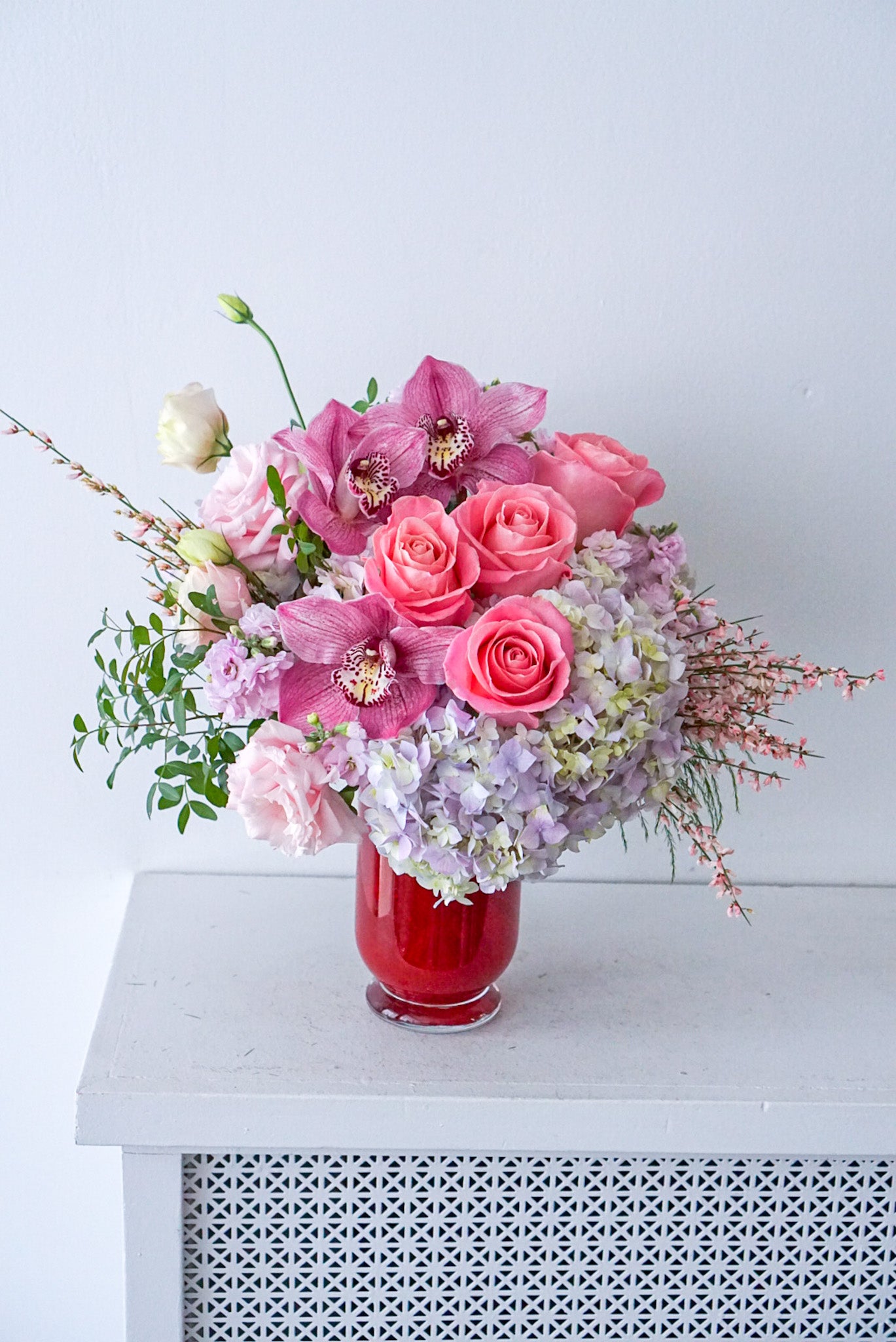 The Flower Nook a Toronto Florist using premium flowers that are professionally arranged, hand-delivered throughout Toronto and GTA