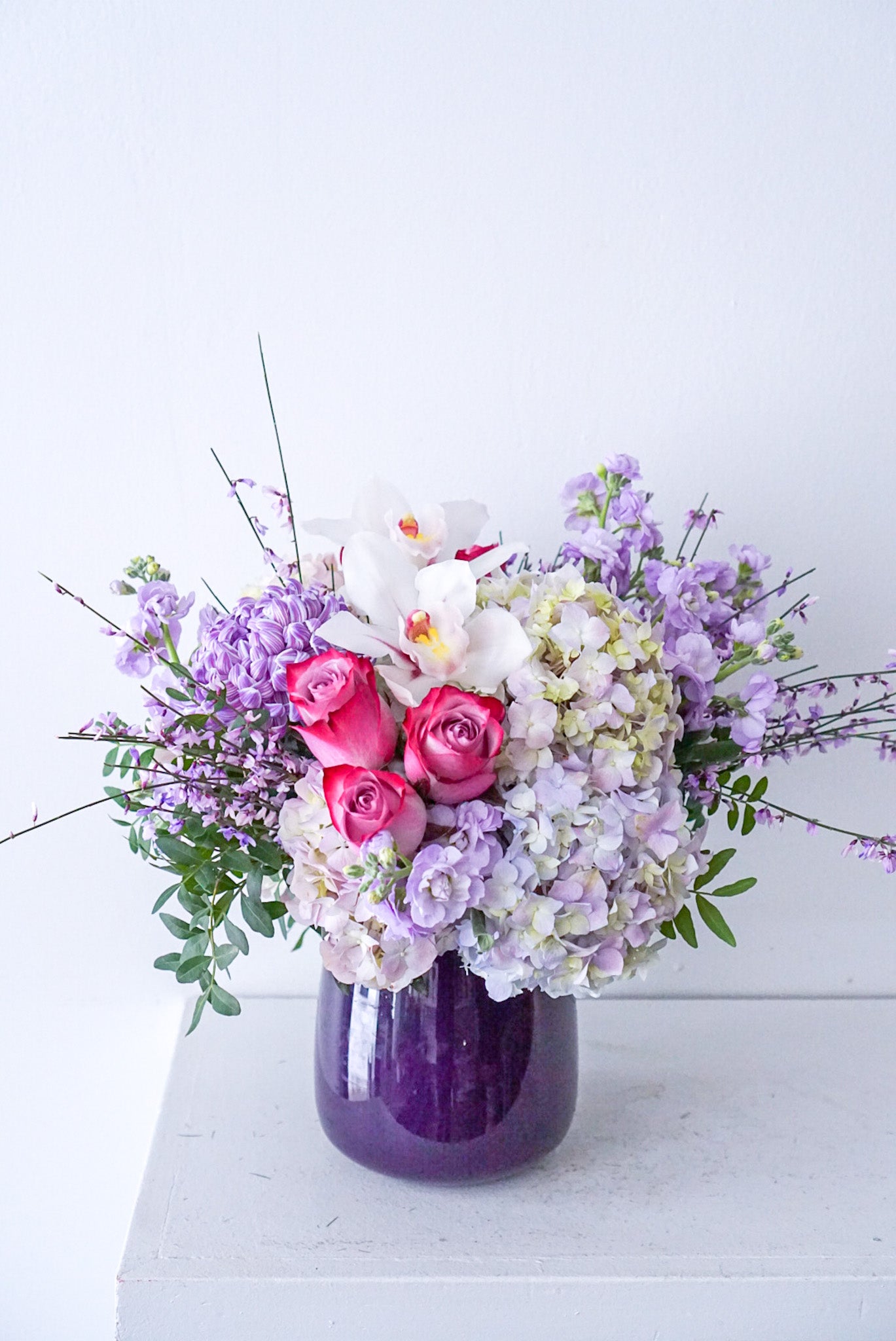 The Flower Nook a Toronto Florist using premium flowers that are professionally arranged, hand-delivered throughout Toronto and GTA