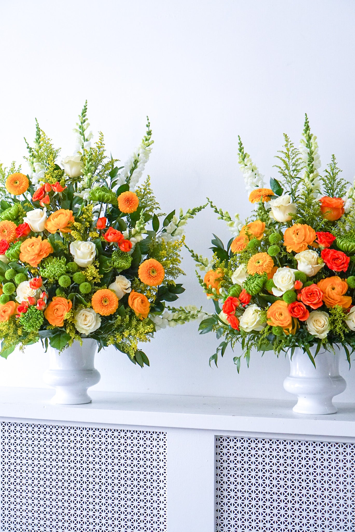 The Flower Nook a Toronto Florist using premium flowers that are professionally arranged, hand-delivered throughout Toronto and GTA