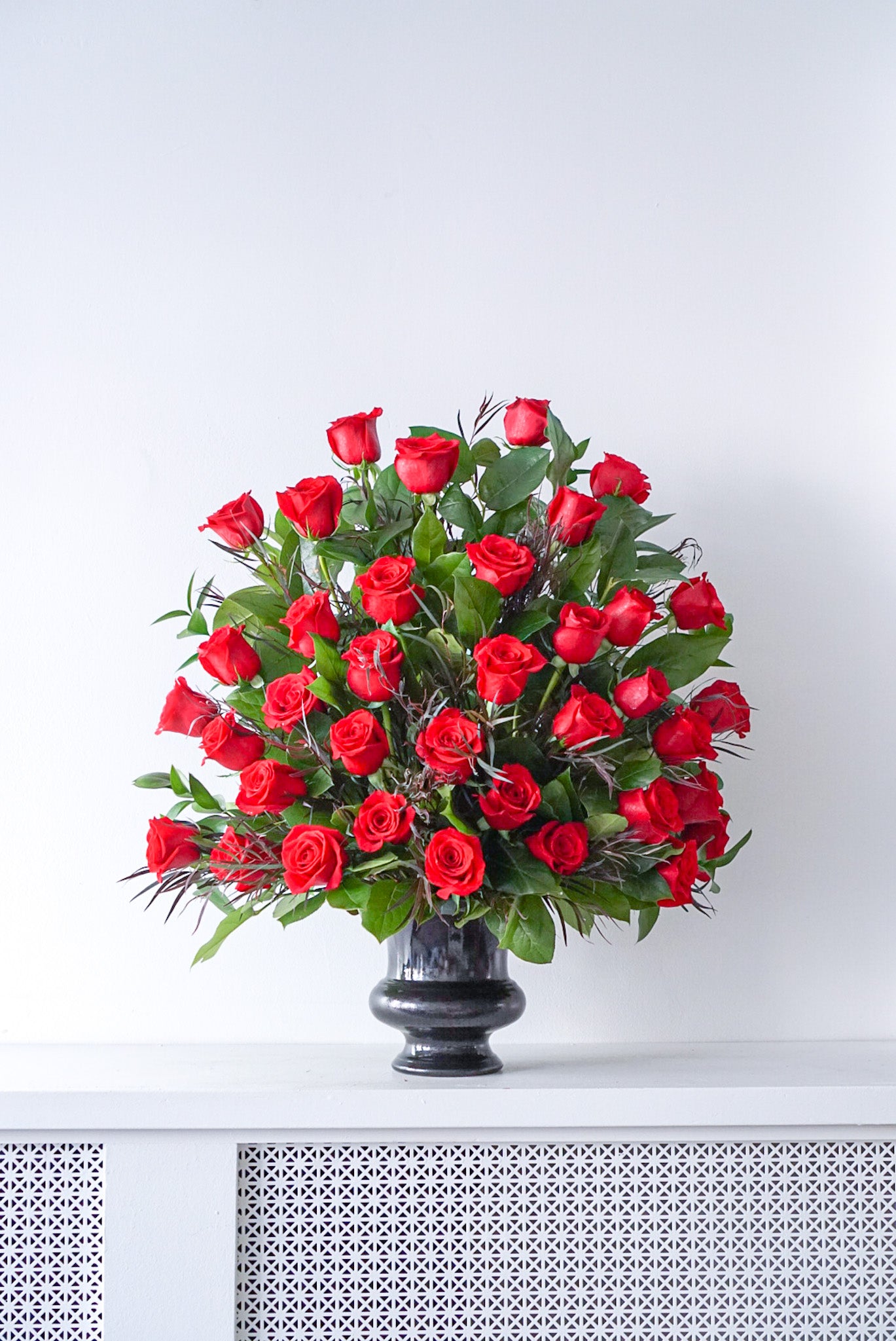 The Flower Nook a Toronto Florist using premium flowers that are professionally arranged, hand-delivered throughout Toronto and GTA