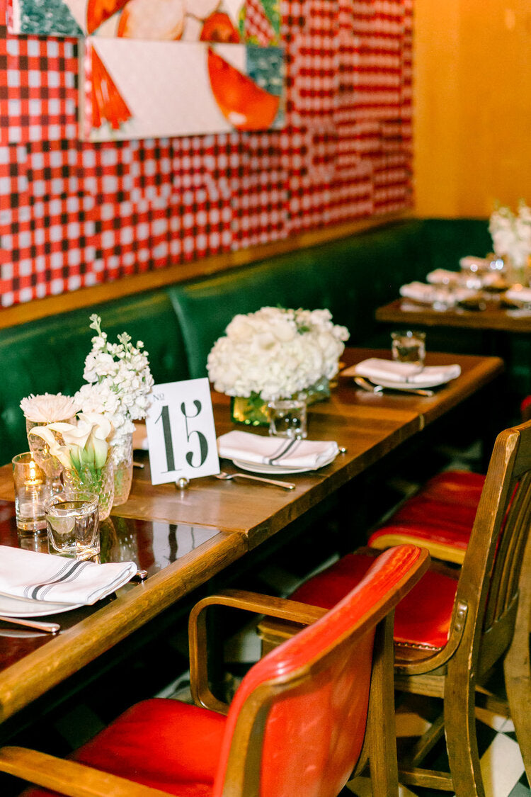 The Flower Nook a Toronto Florist using premium flowers that are professionally arranged, hand-delivered throughout Toronto and GTA