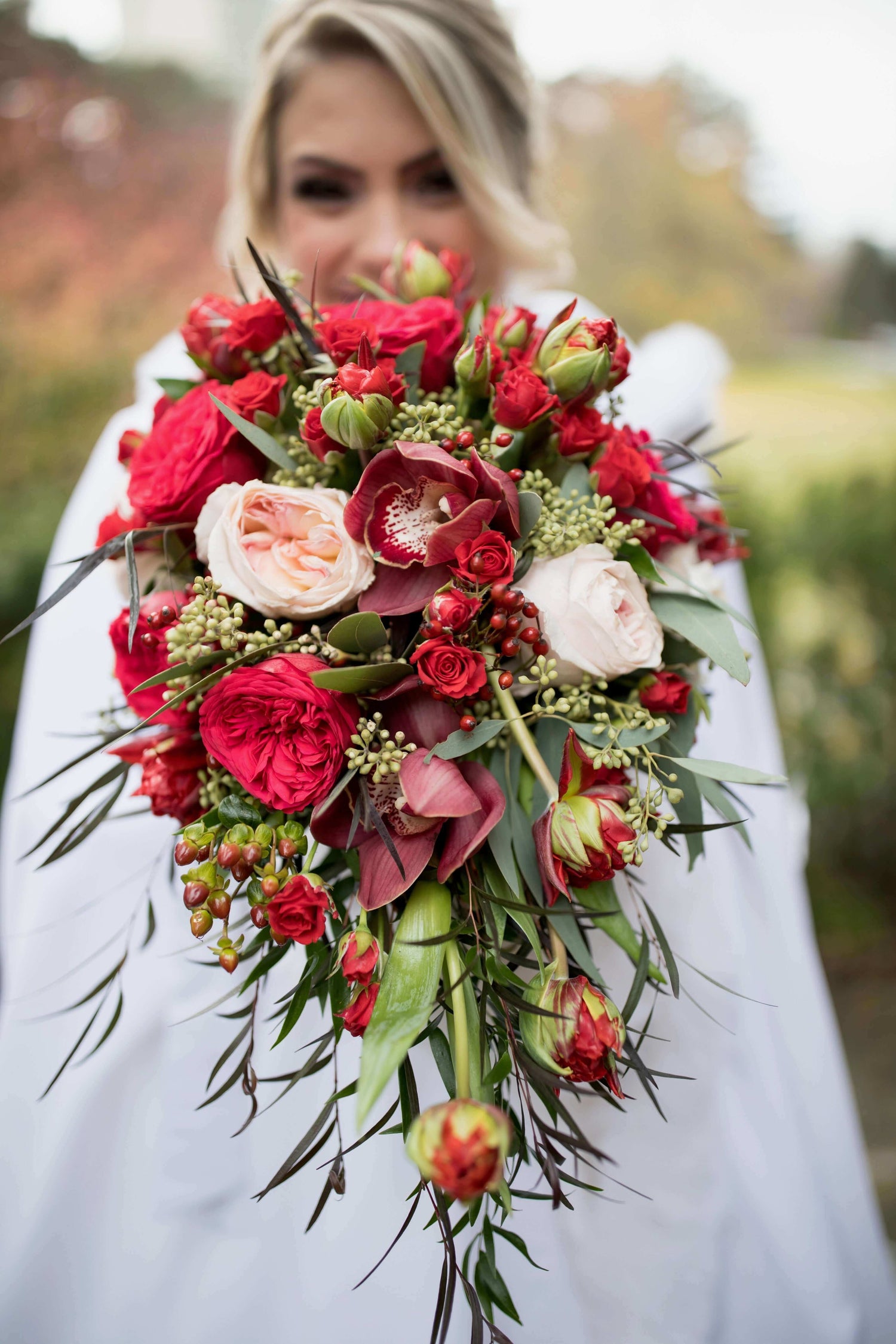 Cascade/Tear-drop Bridal Bouquet