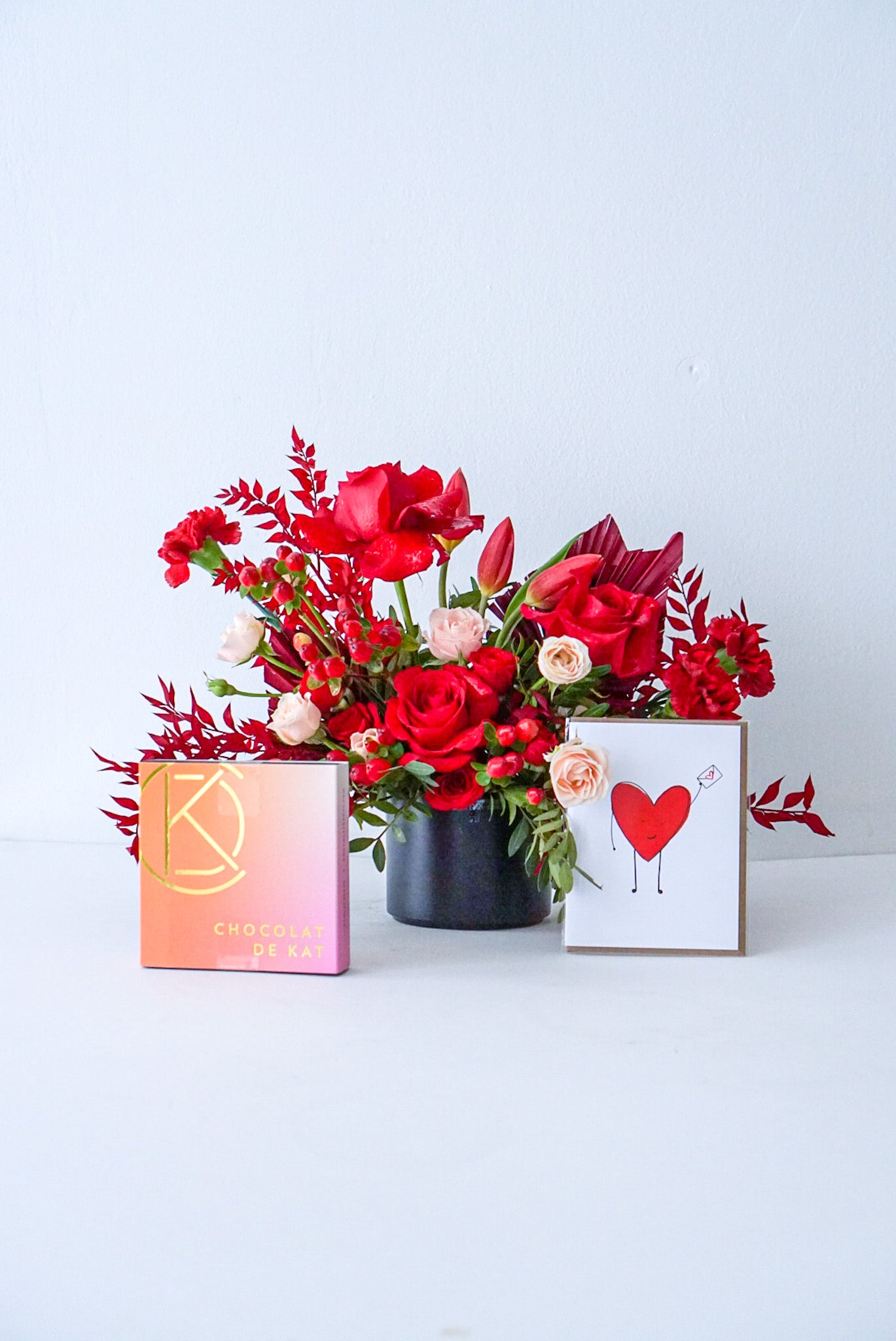 Valentine's Day Flowers - XO Love Pack